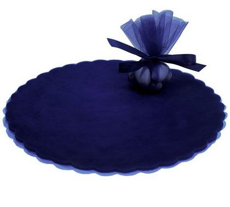 Tulle Tondo (conf. 50pz) <p> <span style="font-size:24px;">Nel Blu dipinto di Blu</span></p><p> Colore primario intenso, elegantemente regale, simbolo di Amore Eterno.</p><p> Ideale per festeggiare il 35&deg; anniversario (Nozze di Zaffiro)</p><p> Il colore Blu si abbina molto bene con il Celeste, il Bianco e l&#39;Arancio ma anche al Tiffany, al Rosa e al Fuxia.</p>